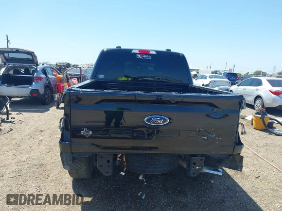 2021 Ford F-150 XL с VIN 1FTEW1C58MFC30387, выставлен на аукционе IAAI как лот 41859827 с пробегом 81 323 миль миль и . История ставок и продаж доступна на DreamBid. Изображение 17.