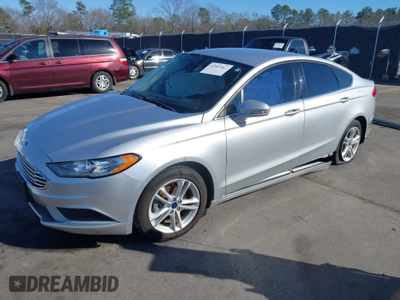 2018 Ford Fusion SE with VIN 3FA6P0HD1JR227721, listed as a IAAI auction lot 41587967 with 180,084 mi miles. Bid and sale history available at carsss.com. Image 2.