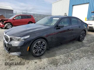 2025 BMW 5 Series 530i xDrive with VIN WBA53FJ0XSCT48465, listed as a Copart auction lot 49490485 with 648 mi miles and Clean Title. Bid and sale history available at carsss.com. Image 1.