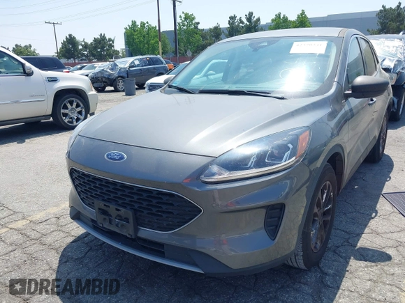 2022 Ford Escape SE с VIN 1FMCU0G64NUB41242, выставлен на аукционе IAAI как лот 42370341 с пробегом 59 360 миль миль и . История ставок и продаж доступна на DreamBid. Изображение 6.