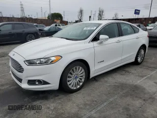 2013 Ford Fusion SE Hybrid with VIN 3FA6P0LU8DR184961, listed as a Copart auction lot 48213875 with 172,188 mi miles and Clean Title. Bid and sale history available at carsss.com. Image 1.
