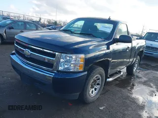 2008 Chevrolet Silverado 1500 Work Truck with VIN 1GCEK14C38Z200386, listed as a IAAI auction lot 41806992 with 337,187 mi miles. Bid and sale history available at carsss.com. Image 17.