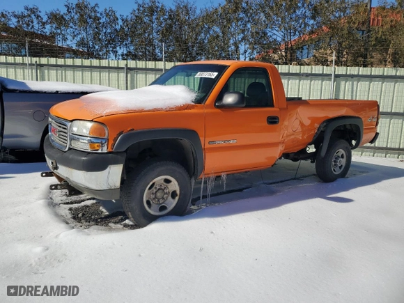 2002 GMC Sierra 2500HD Classic Work Truck with VIN 1GTHK24U62E134300, listed as a Copart auction lot 89073165 with 174,183 mi miles and Salvage Title. Bid and sale history available at carsss.com. Image 1.