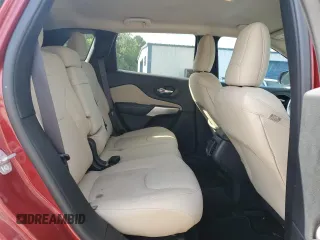 2017 Jeep Cherokee Latitude с VIN 1C4PJMCS3HW569451, выставлен на аукционе Copart как лот 60618695 с пробегом 128 861 миль миль и Списание • Salvage title. История ставок и продаж доступна на DreamBid. Изображение 11.