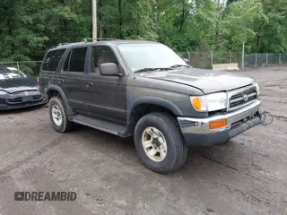 1998 Toyota 4Runner SR5 z VIN JT3HN86R6W0189663, wystawiony jako IAAI lot #42537584 z przebiegiem 410 405 mil mil oraz . Historia ofert i sprzedaży dostępna na DreamBid. Obrazek 1.