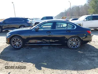 2020 BMW 3 Series 330i xDrive with VIN 3MW5R7J05L8B35758, listed as a IAAI auction lot 41680239 with 1 mi miles. Bid and sale history available at carsss.com. Image 13.