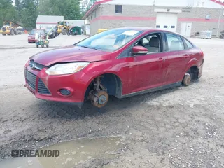 2013 Ford Focus SE с VIN 1FADP3F24DL317135, выставлен на аукционе IAAI как лот 42529477 с пробегом 142 670 миль миль и . История ставок и продаж доступна на DreamBid. Изображение 2.