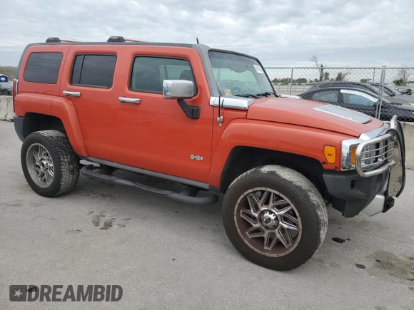 2008 Hummer H3 SUV with VIN 5GTEN13EX88174183, listed as a Copart auction lot 81412264 with 215,467 mi miles and Clean Title. Bid and sale history available at carsss.com. Image 4.