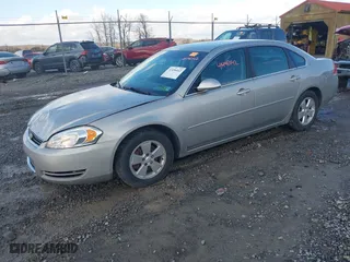 2008 Chevrolet Impala LT with VIN 2G1WT55N989163212, listed as a IAAI auction lot 41496042 with 276,259 mi miles. Bid and sale history available at carsss.com. Image 17.