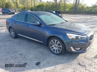 2015 Kia Cadenza Premium with VIN KNALN4D77F5190370, listed as a IAAI auction lot 42014471 with 208,069 mi miles. Bid and sale history available at carsss.com. Image 1.