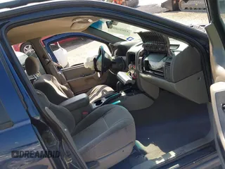 2000 Jeep Grand Cherokee Laredo with VIN 1J4G248S5YC413977, listed as a IAAI auction lot 42045808 with Not provided miles and . Bid and sale history available at DreamBid. Image 5.