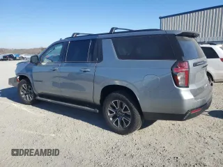2024 Chevrolet Suburban Z71 z VIN 1GNSKDKD1RR161547, wystawiony jako Copart lot #41565545 z przebiegiem 12 607 mil mil oraz Szkoda całkowita • Salvage title. Historia ofert i sprzedaży dostępna na DreamBid. Obrazek 2.