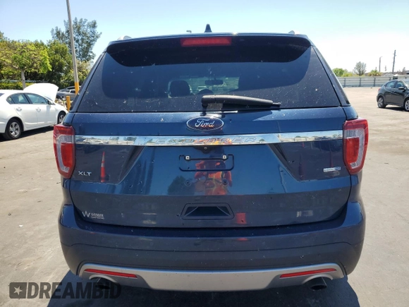 2016 Ford Explorer XLT z VIN 1FM5K8DH5GGD13718, wystawiony jako Copart lot #57239535 z przebiegiem 143 619 mil mil oraz Szkoda całkowita • Salvage title. Historia ofert i sprzedaży dostępna na DreamBid. Obrazek 6.