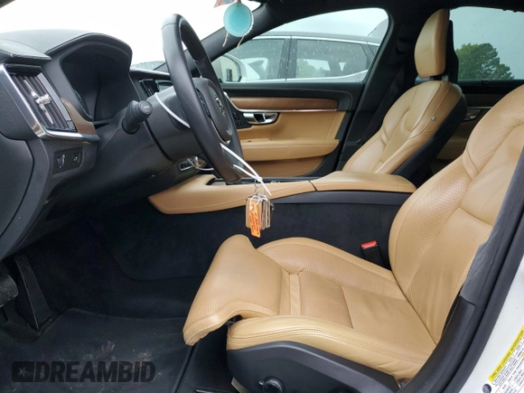 2017 Volvo S90 Inscription with VIN YV1A22ML0H1015015, listed as a Copart auction lot 49673973 with 70,257 mi miles. Bid and sale history available at carsss.com. Image 7.