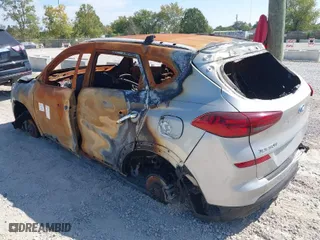 2020 Hyundai Tucson SEL with VIN KM8J3CAL1LU168938, listed as a IAAI auction lot 40317942 with 1 mi miles. Bid and sale history available at carsss.com. Image 3.