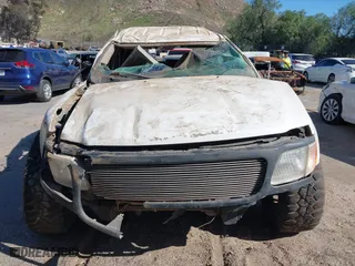 2001 Ford F-150 SuperCrew XLT with VIN 1FTRW07L91KC59856, listed as a IAAI auction lot 41615565 with 1 mi miles. Bid and sale history available at carsss.com. Image 12.