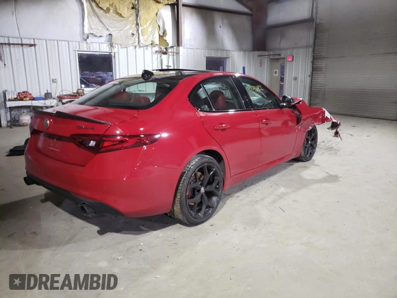 2021 Alfa Romeo Giulia Ti with VIN ZARFANBN9M7649666, listed as a Copart auction lot 69446422 with 0 mi miles. Bid and sale history available at carsss.com. Image 3.