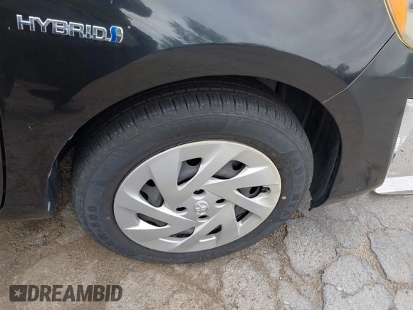 2016 Toyota Prius One with VIN JTDKDTB3XG1120950, listed as a IAAI auction lot 42040834 with 43,953 mi miles and . Bid and sale history available at DreamBid. Image 6.