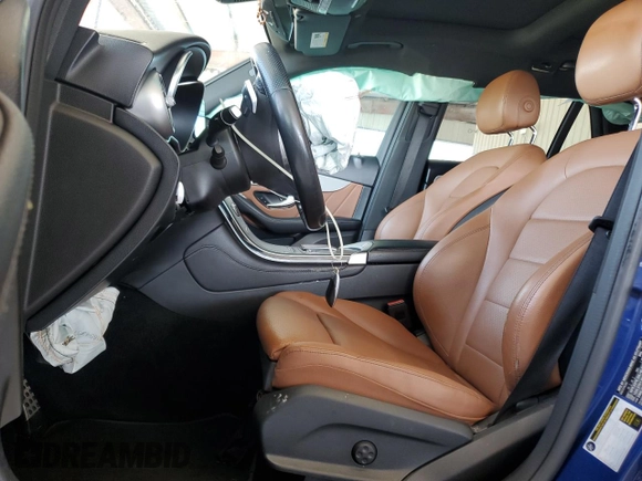 2021 Mercedes-Benz GLC 300 z VIN W1N0G8DB5MV268307, wystawiony jako Copart lot #58694625 z przebiegiem Nie podano mil oraz Nie do naprawy • Non repairable. Historia ofert i sprzedaży dostępna na DreamBid. Obrazek 7.