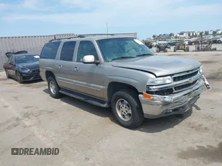 2001 Chevrolet Suburban LS z VIN 3GNEC16T81G166386, wystawiony jako IAAI lot #42768973 z przebiegiem 174 296 mil mil oraz . Historia ofert i sprzedaży dostępna na DreamBid. Obrazek 1.