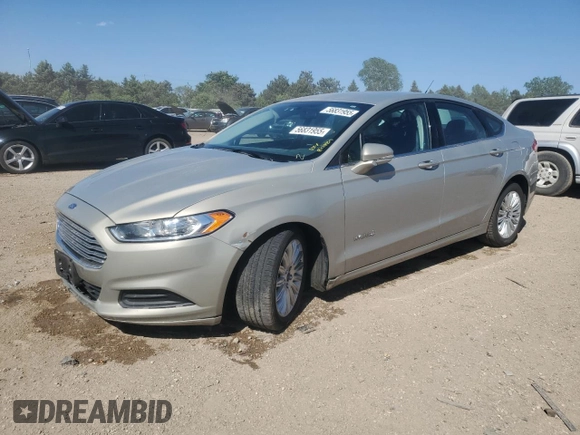2015 Ford Fusion SE Hybrid with VIN 3FA6P0LU8FR172005, listed as a Copart auction lot 56831955 with 61,379 mi miles and Salvage title. Bid and sale history available at DreamBid. Image 1.