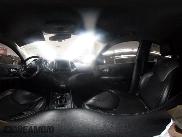 2019 Jeep Cherokee Latitude Plus с VIN 1C4PJMLXXKD315119, выставлен на аукционе IAAI как лот 42111411 с пробегом 92 787 миль миль и . История ставок и продаж доступна на DreamBid. Изображение 18.