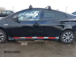 2020 Toyota Prius LE with VIN JTDKARFPXL3145838, listed as a IAAI auction lot 41936362 with 255,980 mi miles and . Bid and sale history available at DreamBid. Image 14.