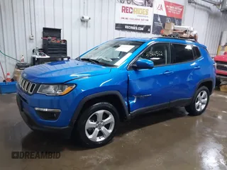 2020 Jeep Compass Latitude with VIN 3C4NJDBB1LT164874, listed as a IAAI auction lot 41364362 with 55,286 mi miles and . Bid and sale history available at DreamBid. Image 17.