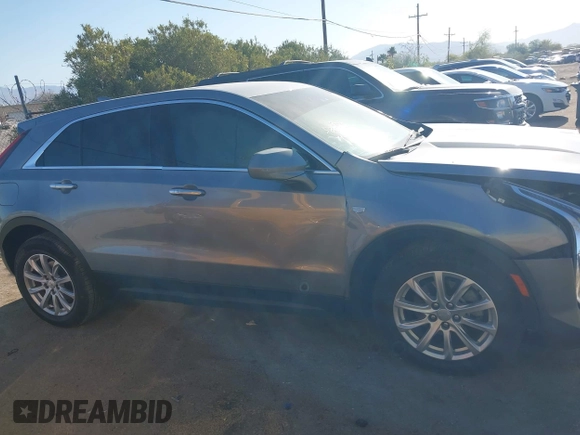 2023 Cadillac XT4 FWD Luxury with VIN 1GYAZAR43PF122259, listed as a IAAI auction lot 41993120 with 54,789 mi miles and . Bid and sale history available at carsss.com. Image 13.