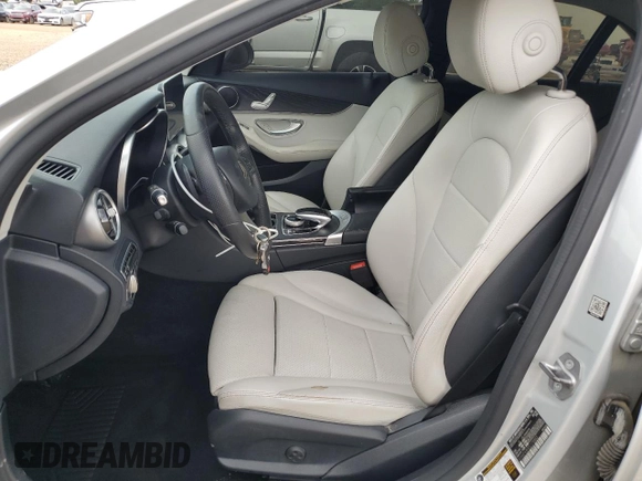 2016 Mercedes-Benz C 300 z VIN 55SWF4JB3GU176843, wystawiony jako Copart lot #57259905 z przebiegiem 87 361 mil mil oraz Szkoda całkowita • Salvage title. Historia ofert i sprzedaży dostępna na DreamBid. Obrazek 7.