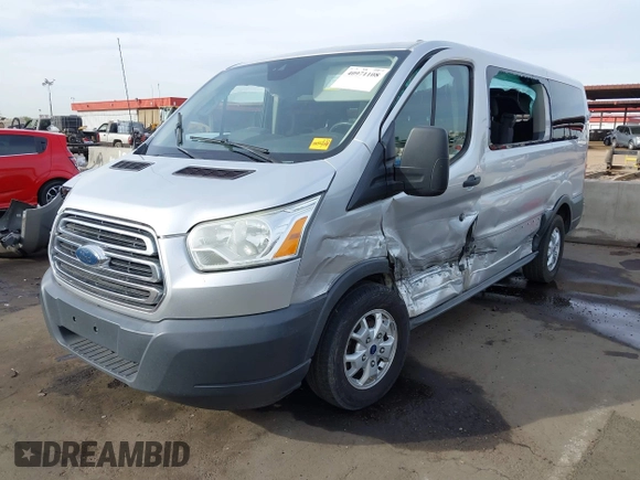 2015 Ford Transit XL z VIN 1FMZK1YMXFKA97523, wystawiony jako IAAI lot #40971108 z przebiegiem 253 712 mil mil oraz . Historia ofert i sprzedaży dostępna na DreamBid. Obrazek 17.