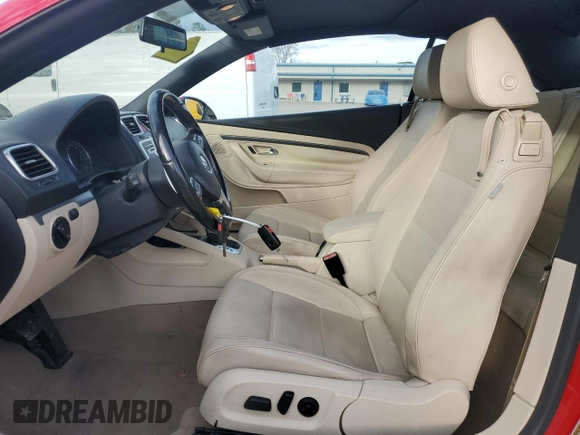 2010 Volkswagen Eos Komfort с VIN WVWBA7AH9AV017290, выставлен на аукционе Copart как лот 88997595 с пробегом 137 894 миль миль и Списание • Salvage title. История ставок и продаж доступна на DreamBid. Изображение 7.