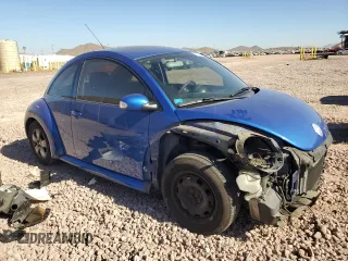 2004 Volkswagen New Beetle Coupe GLS with VIN 3VWCR31C94M419400, listed as a Copart auction lot 81770214 with 161,936 mi miles and Salvage Title. Bid and sale history available at carsss.com. Image 4.