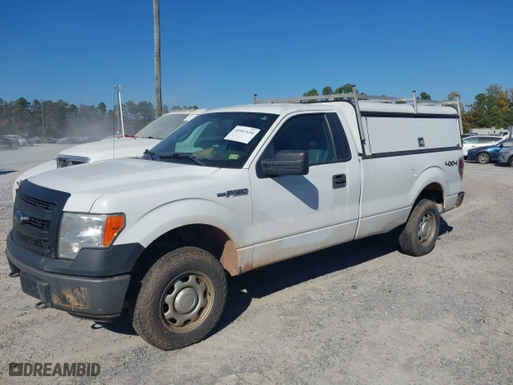 2013 Ford F-150 XL with VIN 1FTNF1EF8DKD73580, listed as a IAAI auction lot 40567650 with 224,487 mi miles. Bid and sale history available at carsss.com. Image 14.