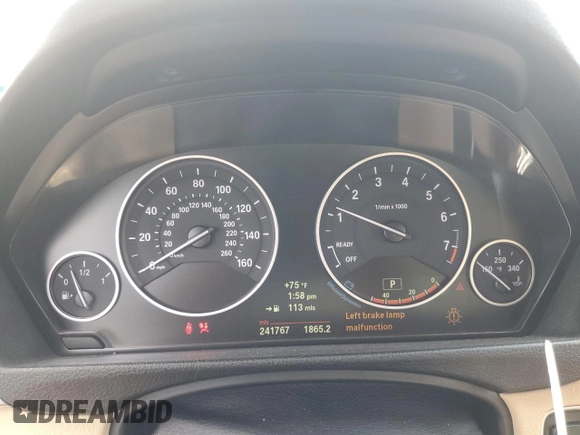 2013 BMW 3 Series 328i xDrive with VIN WBA3B5G58DNS02015, listed as a Copart auction lot 58586515 with 241,767 mi miles and Salvage title. Bid and sale history available at DreamBid. Image 9.