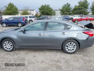 2016 Nissan Altima S z VIN 1N4AL3APXGN334421, wystawiony jako IAAI lot #41886626 z przebiegiem 138 195 mil mil oraz . Historia ofert i sprzedaży dostępna na DreamBid. Obrazek 14.