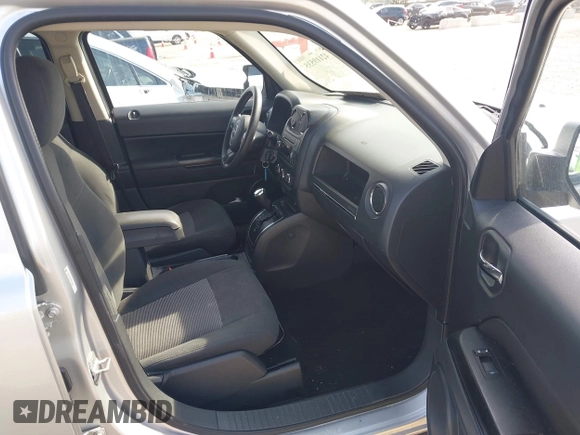 2012 Jeep Patriot Sport with VIN 1C4NJPBA4CD554141, listed as a IAAI auction lot 42119535 with 116,933 mi miles and . Bid and sale history available at DreamBid. Image 5.