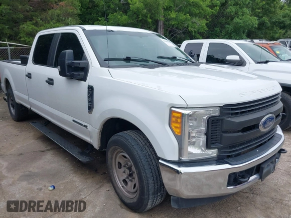 2017 Ford F-350 XL z VIN 1FT7W3AT4HED72446, wystawiony jako IAAI lot #42208485 z przebiegiem 186 778 mil mil oraz . Historia ofert i sprzedaży dostępna na DreamBid. Obrazek 1.