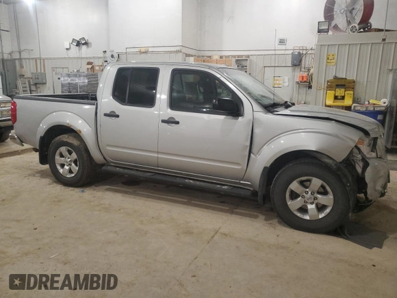 2013 Nissan Frontier SV z VIN 1N6AD0EV7DN745167, wystawiony jako Copart lot #52401475 z przebiegiem 176 034 mil mil oraz Szkoda całkowita • Salvage title. Historia ofert i sprzedaży dostępna na DreamBid. Obrazek 4.