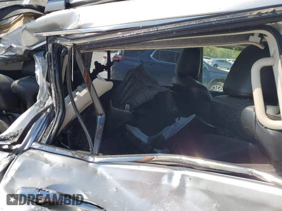 2019 Nissan Armada SL z VIN JN8AY2ND4K9087456, wystawiony jako Copart lot #53859545 z przebiegiem Nie podano mil oraz Szkoda całkowita • Salvage title. Historia ofert i sprzedaży dostępna na DreamBid. Obrazek 11.