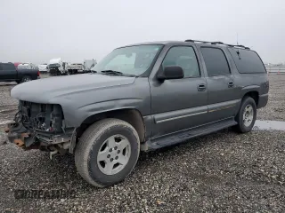 2001 Chevrolet Suburban LS with VIN 3GNEC16T31G203148, listed as a Copart auction lot 42713955 with 323,762 mi miles and Salvage Title. Bid and sale history available at carsss.com. Image 1.