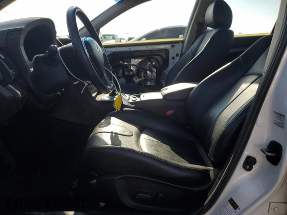 2015 Infiniti Q40 with VIN JN1CV6AR0FM521545, listed as a Copart auction lot 62832054 with 68,408 mi miles and Clean Title. Bid and sale history available at carsss.com. Image 7.