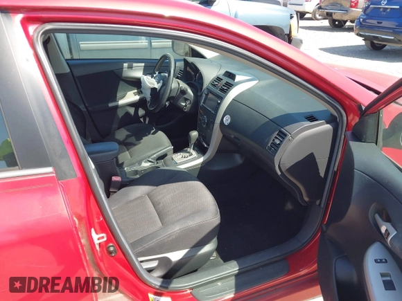 2013 Toyota Corolla L with VIN 2T1BU4EE6DC983318, listed as a IAAI auction lot 42013381 with 189,649 mi miles. Bid and sale history available at carsss.com. Image 5.