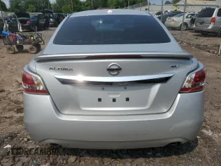 2015 Nissan Altima SV z VIN 1N4AL3AP7FC594057, wystawiony jako Copart lot #59102565 z przebiegiem 60 744 mil mil oraz Szkoda całkowita • Salvage title. Historia ofert i sprzedaży dostępna na DreamBid. Obrazek 6.