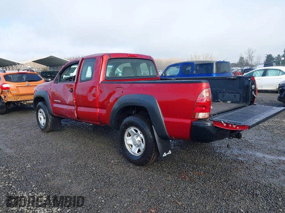 2008 Toyota Tacoma with VIN 5TEUU42N88Z549155, listed as a IAAI auction lot 41276589 with 85,539 mi miles and . Bid and sale history available at DreamBid. Image 3.