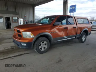2010 Dodge 1500 Laramie z VIN 1D7RV1GT1AS167252, wystawiony jako Copart lot #52489155 z przebiegiem 244 495 mil mil oraz Czysty tytuł • Clean title. Historia ofert i sprzedaży dostępna na DreamBid. Obrazek 1.