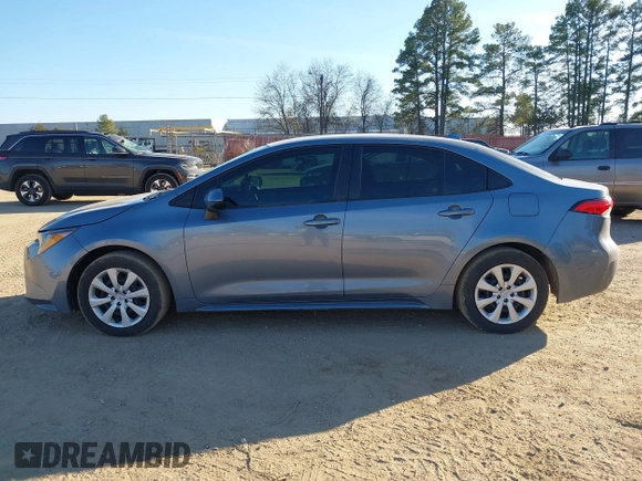 2022 Toyota Corolla LE with VIN 5YFEPMAE3NP335687, listed as a IAAI auction lot 41361115 with 54,105 mi miles and . Bid and sale history available at DreamBid. Image 15.