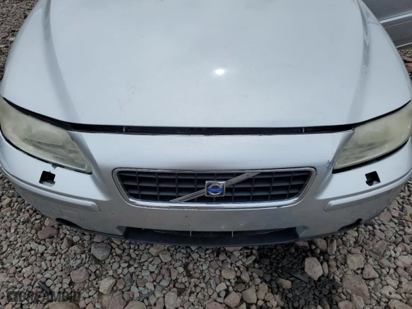 2008 Volvo S60 2.5T with VIN YV1RH592582688427, listed as a Copart auction lot 53025475 with 239,454 mi miles and Salvage Title. Bid and sale history available at carsss.com. Image 11.