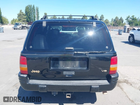 1997 Jeep Grand Cherokee Limited z VIN 1J4GZ78Y3VC683674, wystawiony jako IAAI lot #42331984 z przebiegiem 227 226 mil mil oraz . Historia ofert i sprzedaży dostępna na DreamBid. Obrazek 16.