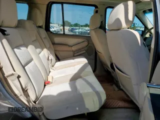 2008 Ford Explorer XLT z VIN 1FMEU63E78UB06868, wystawiony jako Copart lot #57760985 z przebiegiem 187 479 mil mil oraz Szkoda całkowita • Salvage title. Historia ofert i sprzedaży dostępna na DreamBid. Obrazek 11.